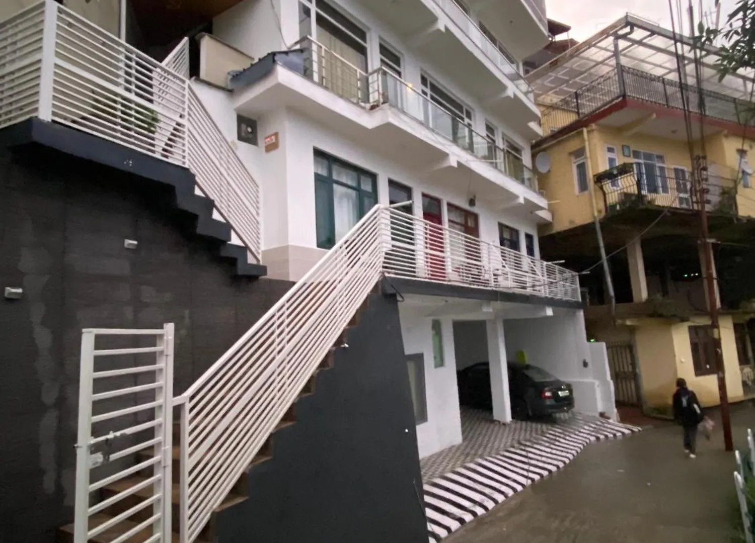 Bed & Breakfast Parimahal Homestay Shimla India