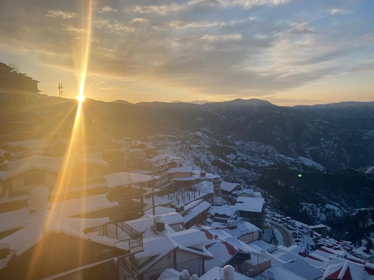Bed & Breakfast Parimahal Homestay Shimla India