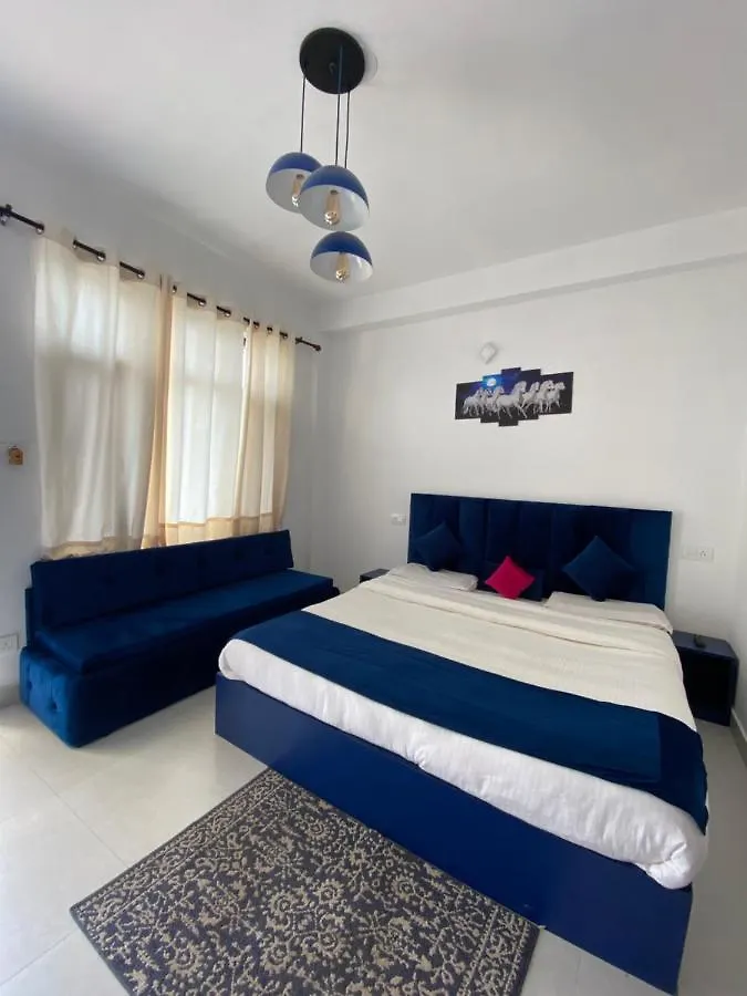 Bed & Breakfast Parimahal Homestay Shimla