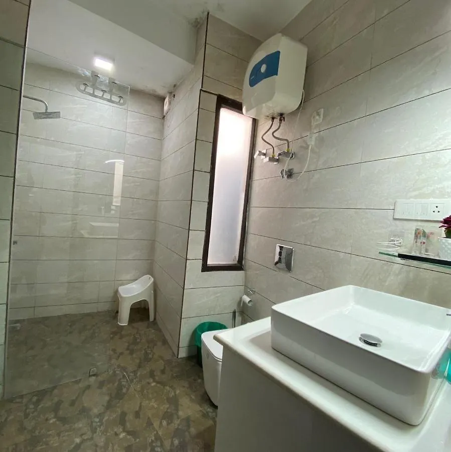 Parimahal Homestay Shimla 0*,  India